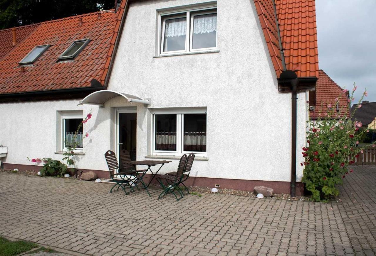 Ferienwohnungen Auf Dem Pommernhof Samtens Екстер'єр фото
